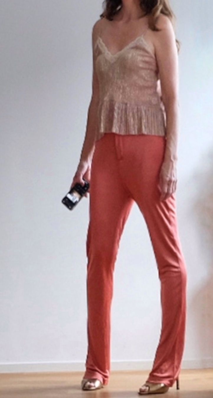 Zara Top: Top von ZARA - neuwertig - – Nuovo (secondo la descrizione) da Jona venduto da vanessasupermarket20