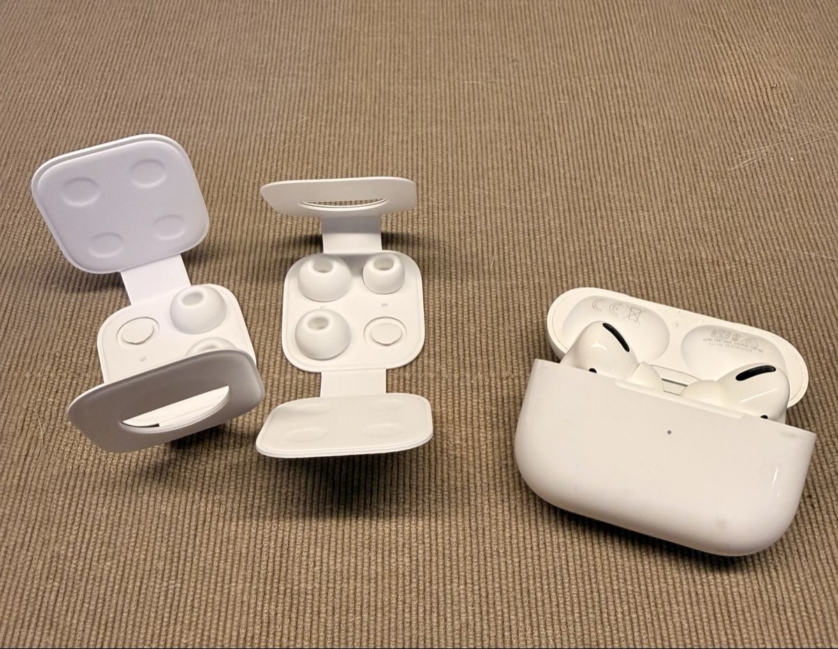 Apple Cuffie: Airpods Pro mit Lightning – Usato da Brittnau venduto da ToastbrotT