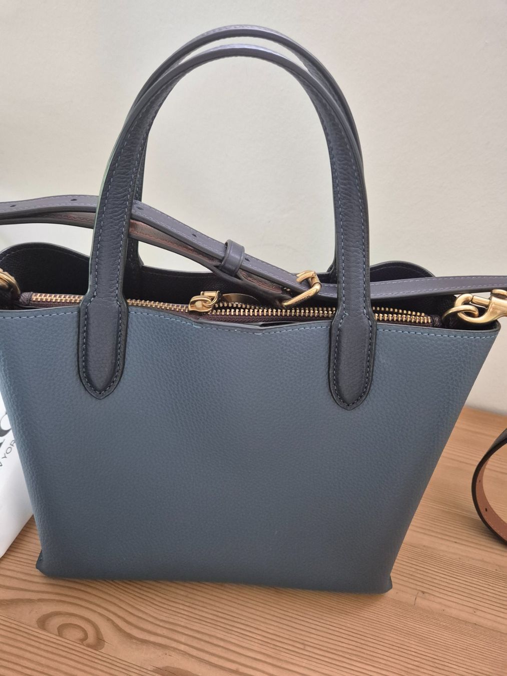 Coach Taschen für Damen: Coach New York – Neu und originalverpackt aus Zug von Christina.M9 1