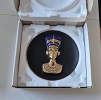 Assiette de collection Nefertiti Osiris Porcelain, état neuf