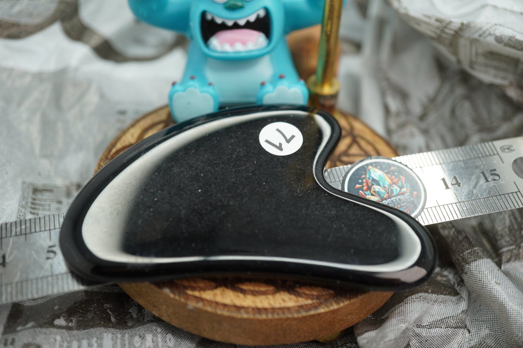 Minéraux & Lithothérapie: Gua Sha Massage-Stein Obsidian     ab 1.- – Neuf avec emballage d'origine à Eschenbach SG par topstone 1