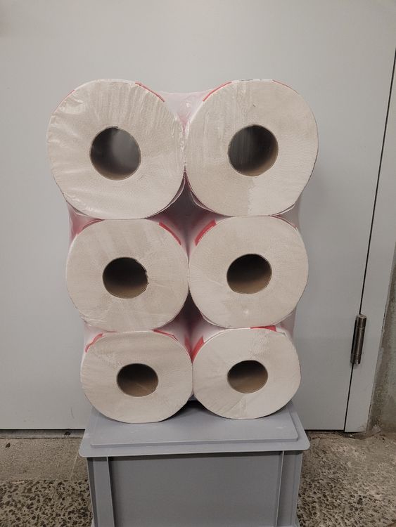 6× Handpapier Rollen (Neu (gemäss Beschreibung)) in Rotkreuz für CHF 10 ...