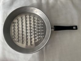 Mewa Spätzlisieb Aluminium gelocht guter Zustand