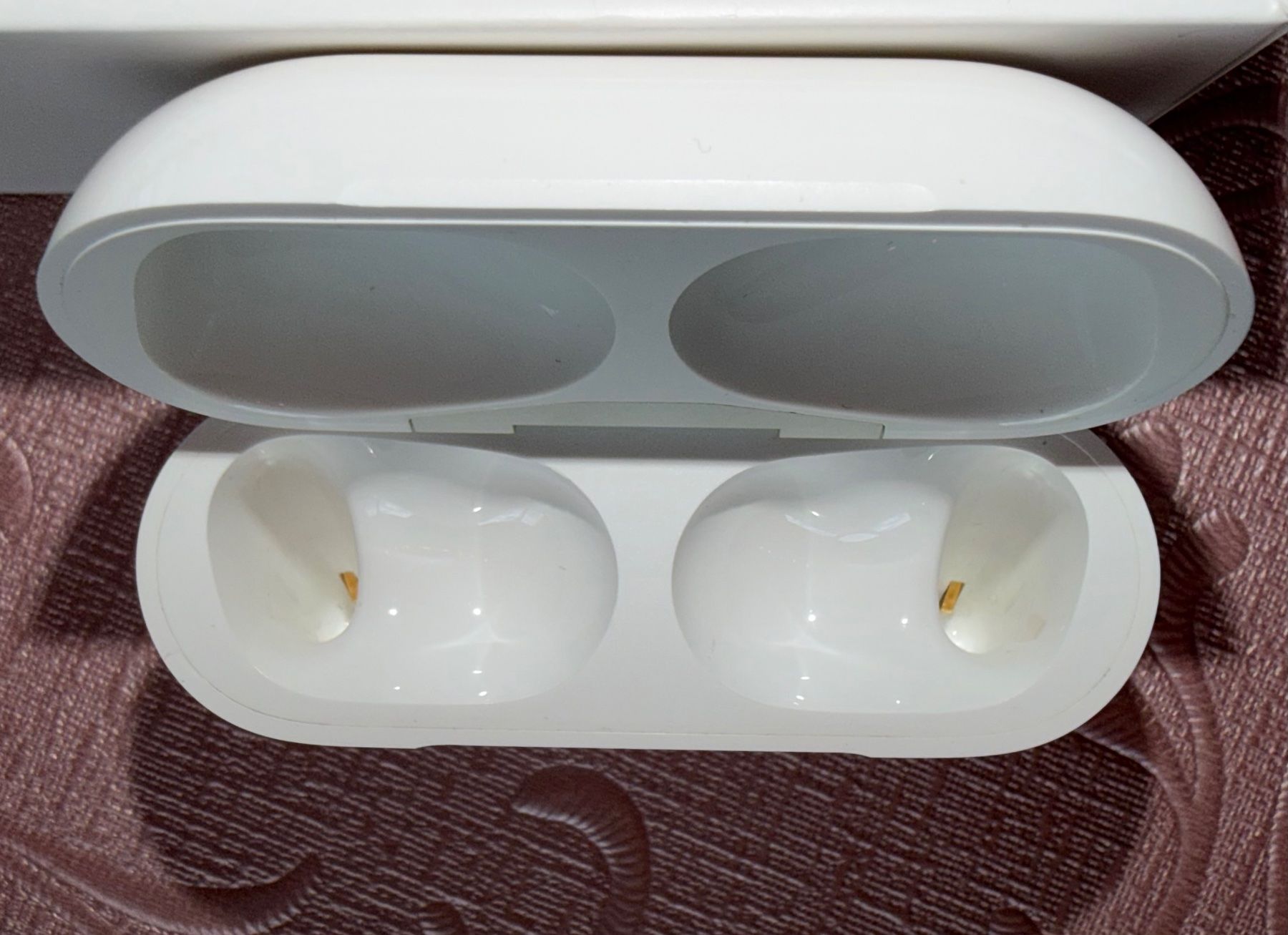 Apple Casques audio: Apple Airpods Pro 2 (Lightning Case) – D'occasion à Reichenbach i. K. par basangi 6