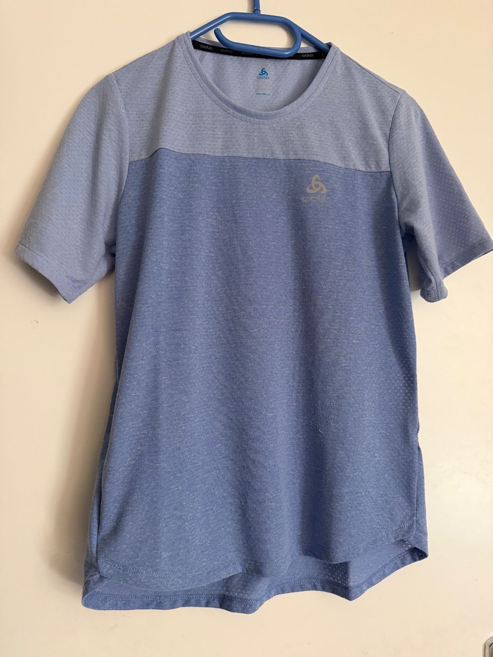 Odlo T-shirt: Odlo T-Shirt unisex – Nuovo (secondo la descrizione) da Rothenfluh venduto da hegy