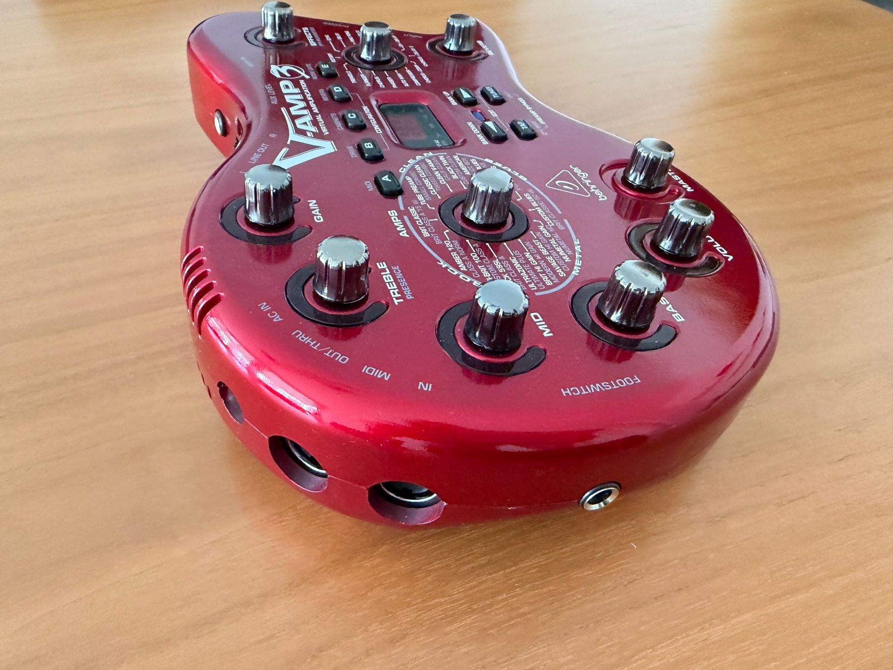Behringer Musikinstrumente: Behringer V-Amp 3 Virtual Amplification mit Netzteil – Gebraucht aus Reinach AG von Goegues 2