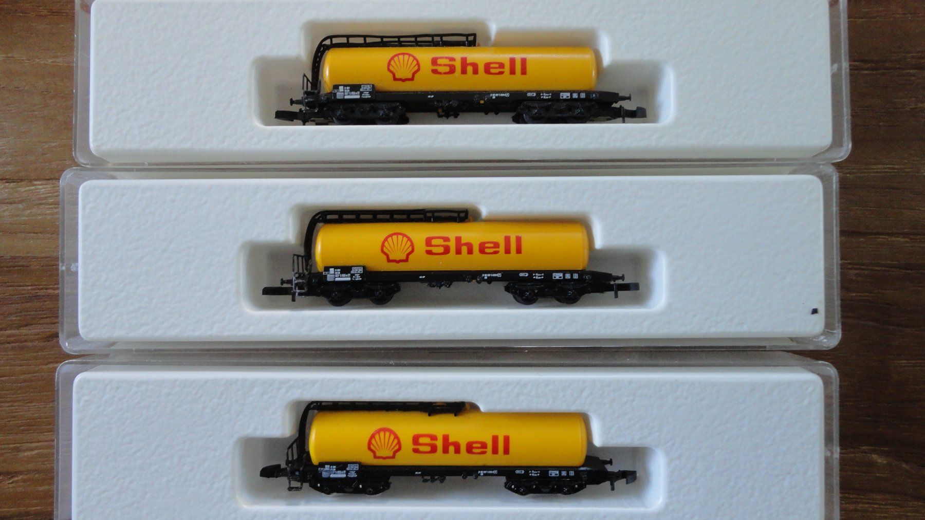 6 Kesselwagen Shell DB Märklin 8625 Spur Z (Gebraucht) in Rheinfelden ...