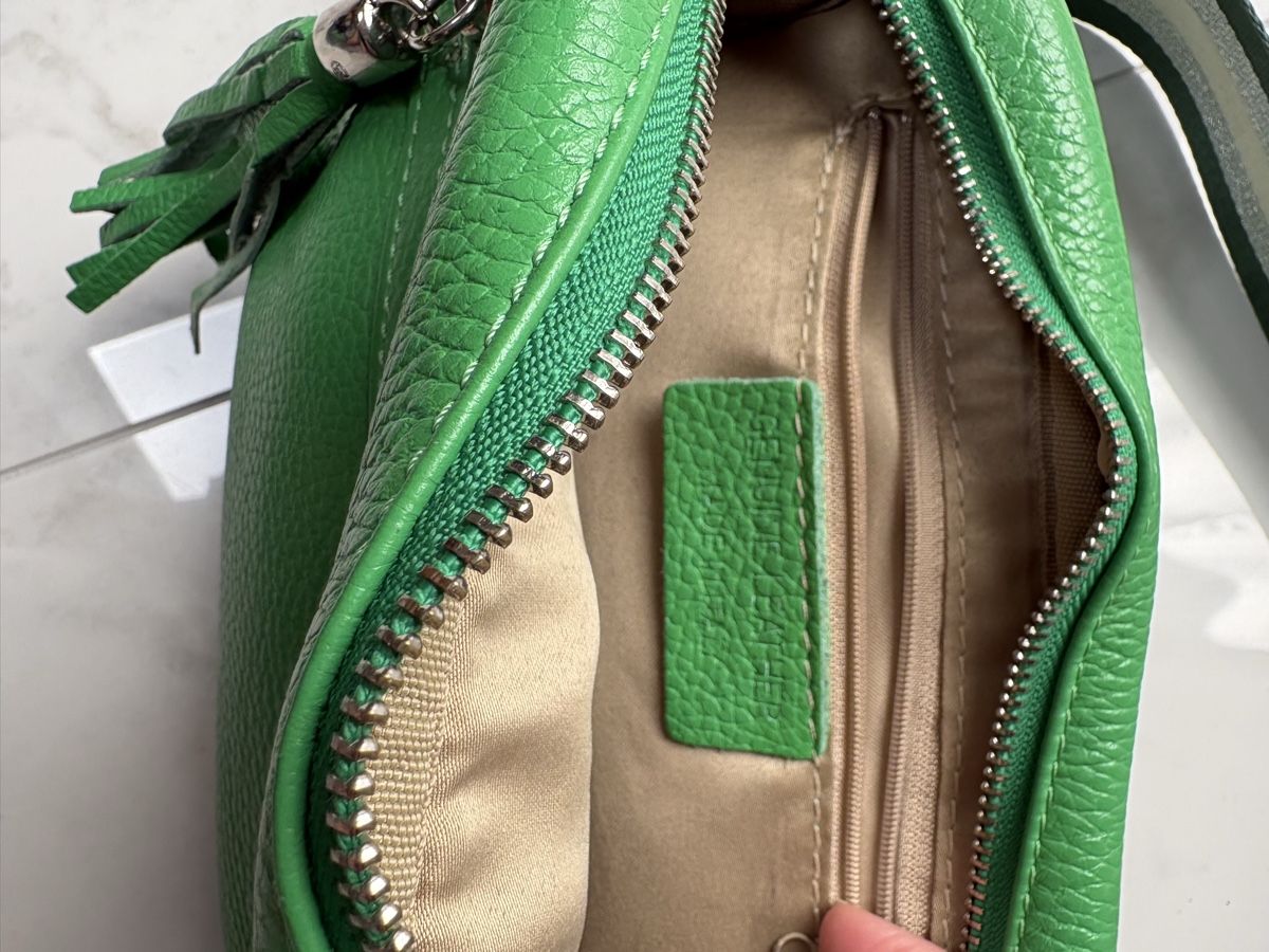 Taschen für Damen: Modische grüne Ledertasche  – Gebraucht aus Estavayer-le-Lac von Mimmy02 4