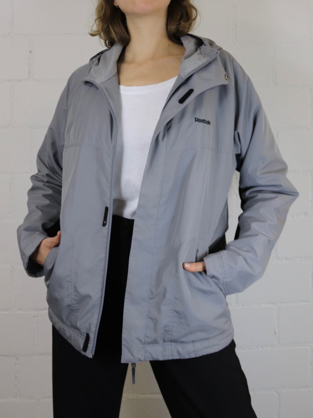 Reebok Giacche: Vintage Reebok Übergangsjacke | L – Usato da Widnau venduto da flottifetze 2