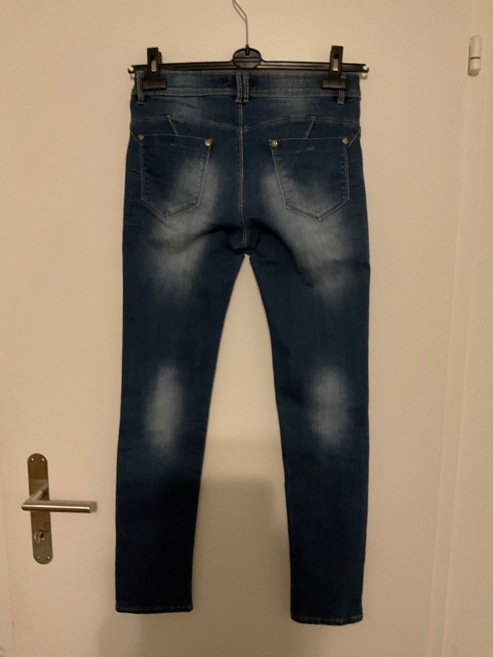 Jeans: Low-waist Jeans – Gebraucht aus Dübendorf von an_nk8z 1