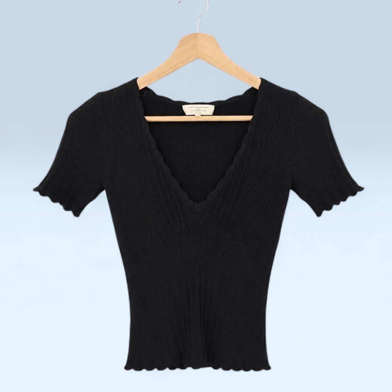 Sezane Top: La Maille Sézane Strick-Top, Rippstrick, Größe S – Usato da Le Locle venduto da Threads_CH