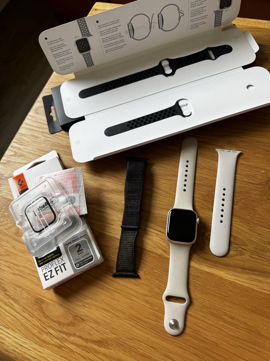 Apple Smartwatch: Apple Watch Series 7 41mm – Usato da St. Gallen venduto da lea_hq2w