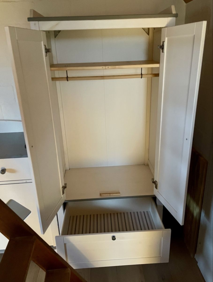 Armadi: Ikea Sundvik Kleiderschrank – Usato da Dinhard venduto da Zoar7 1