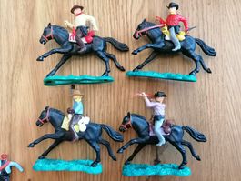 Hong Kong - Cowboys Figuren - 4 Stk. ( ähnlich wie Timpo )