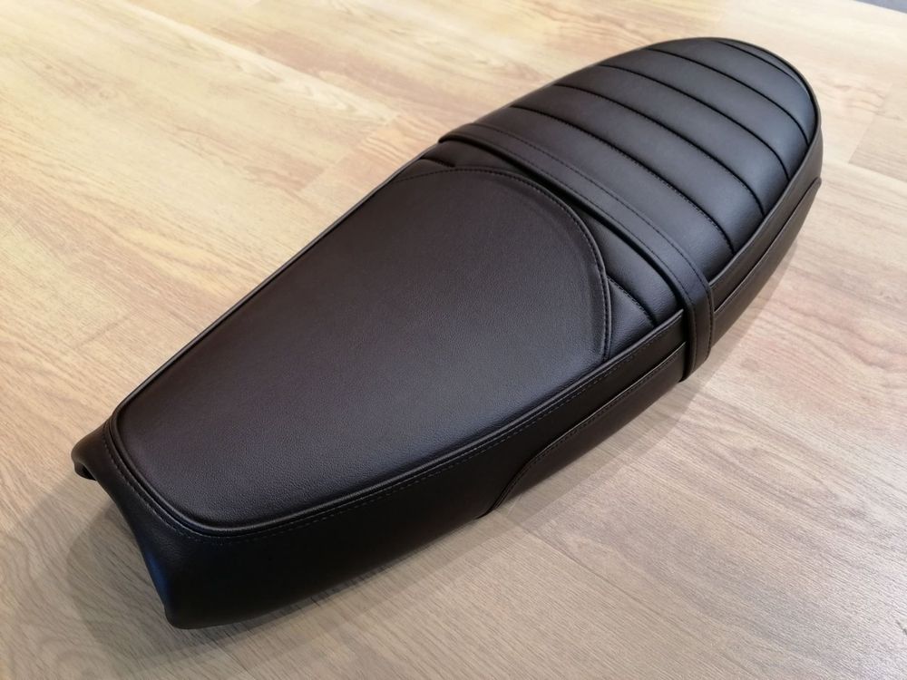 TRIUMPH BONNEVILLE T120 SATTEL ORIGINAL BRAUN (Gebraucht) In Höri Für