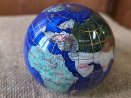 Globus Welt Kugel 8 cm Perlmut schöne Dekoration