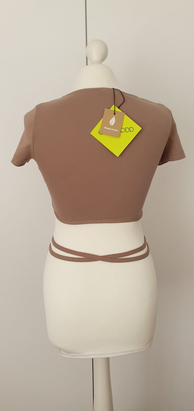 T-shirts: Top beige Neu Grösse 34 – Neuf avec emballage d'origine à Stansstad par InStyle8 1
