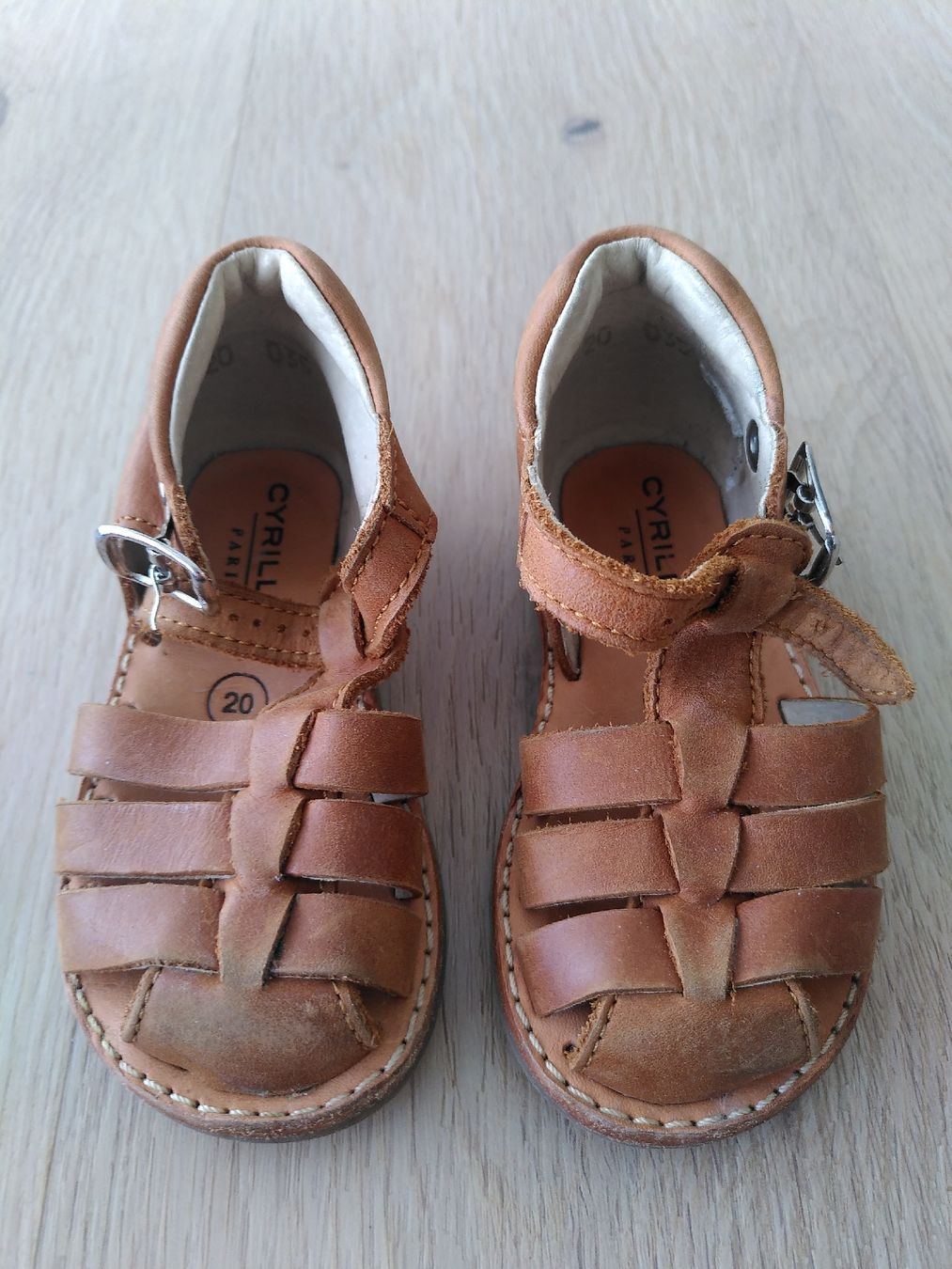 Cyrillus Scarpe per ragazzi: Babysandalen von Cyrillus  – Usato da Penthaz venduto da ann_l7zt