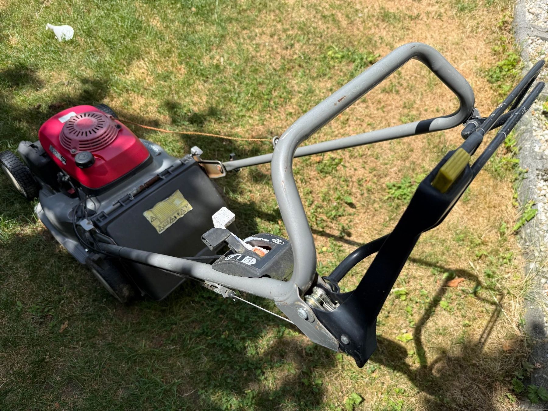 Honda Rasenmäher: Rasenmäher Honda HRB476C ab 1.- – Defekt aus Burgdorf von d-noize 3