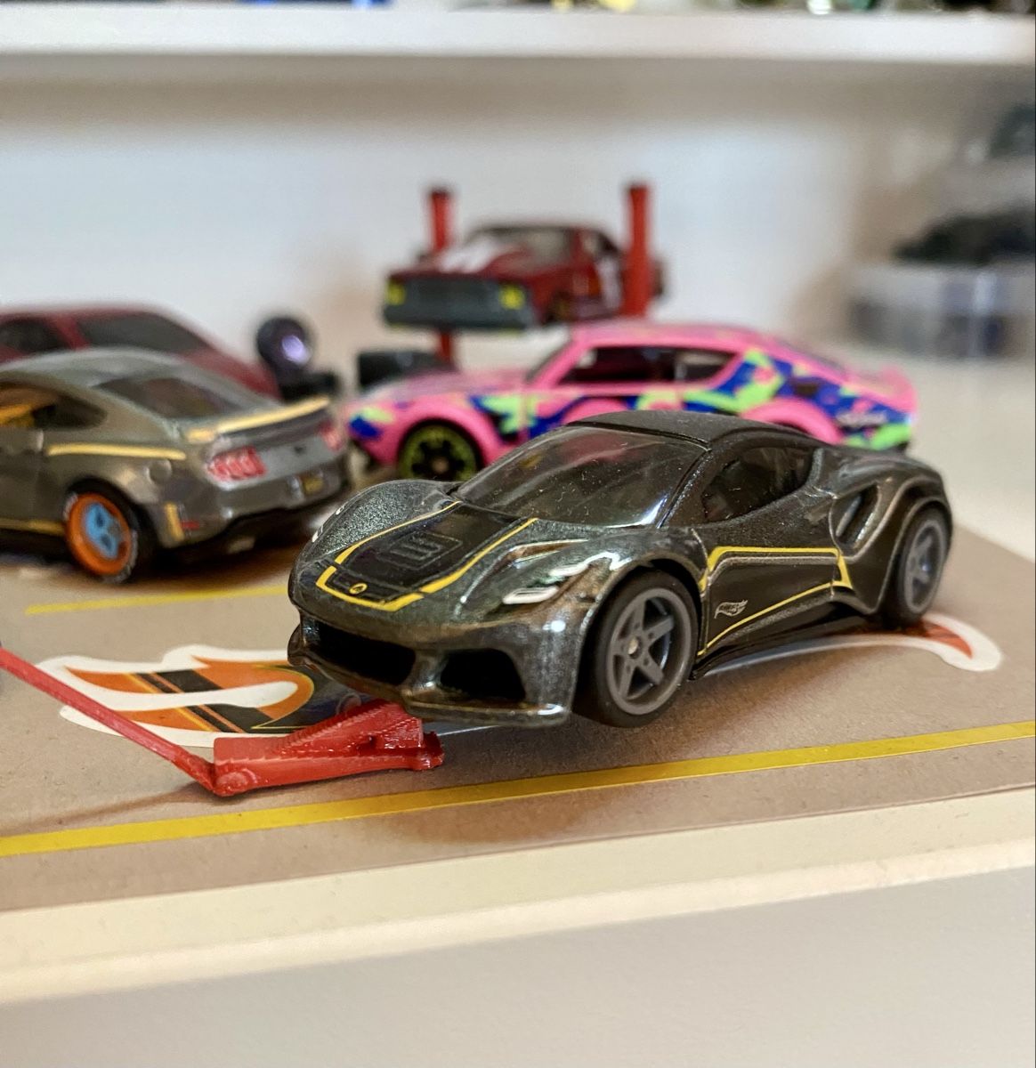 Hot Wheels Modellini d'auto: Hot Wheels Sammlung mit 14 custom Autos – Nuovo (secondo la descrizione) da Küssnacht am Rigi venduto da Hluchs 6