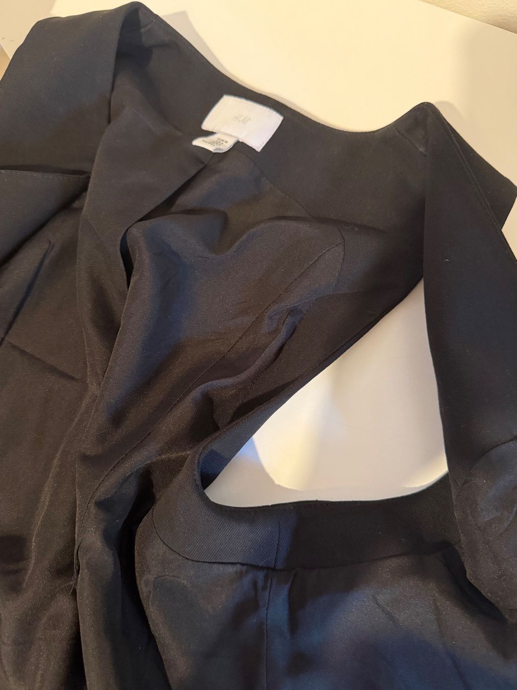 Gilet & Giacche senza maniche: GILET CLASSE FEMME – Usato da Cheseaux-Noréaz venduto da ath_cq52 8