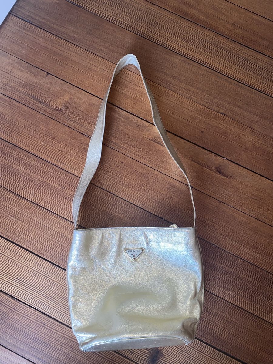 Prada Borse da donna: Prada Gold Metallic Tasche – Usato da Steffisburg venduto da viv_5tqt 2