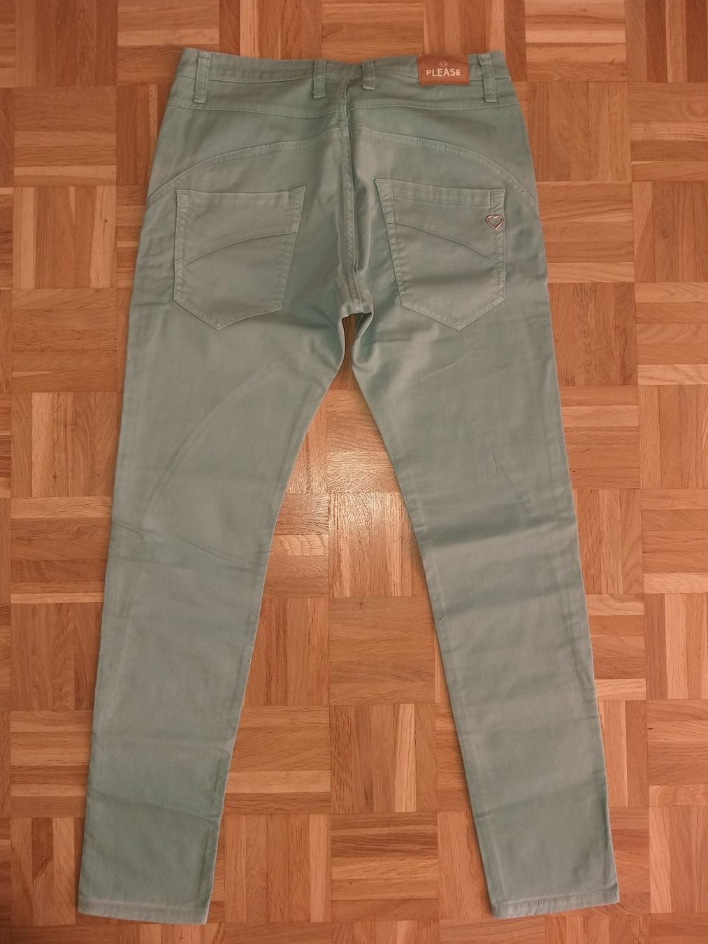Please Jeans Jeans: PLEASE Jeans P25 taille / Grosse S – Usato da Cossonay-ville venduto da Super-Price-Quality 5