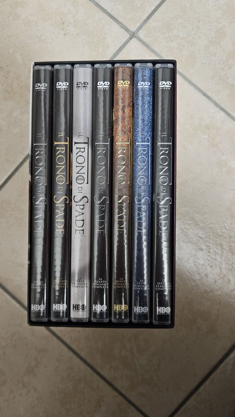 Alle DVDs: il trono di spade, stagioni 1 - 7 – Gebraucht aus Castel San Pietro von pie_k8j6