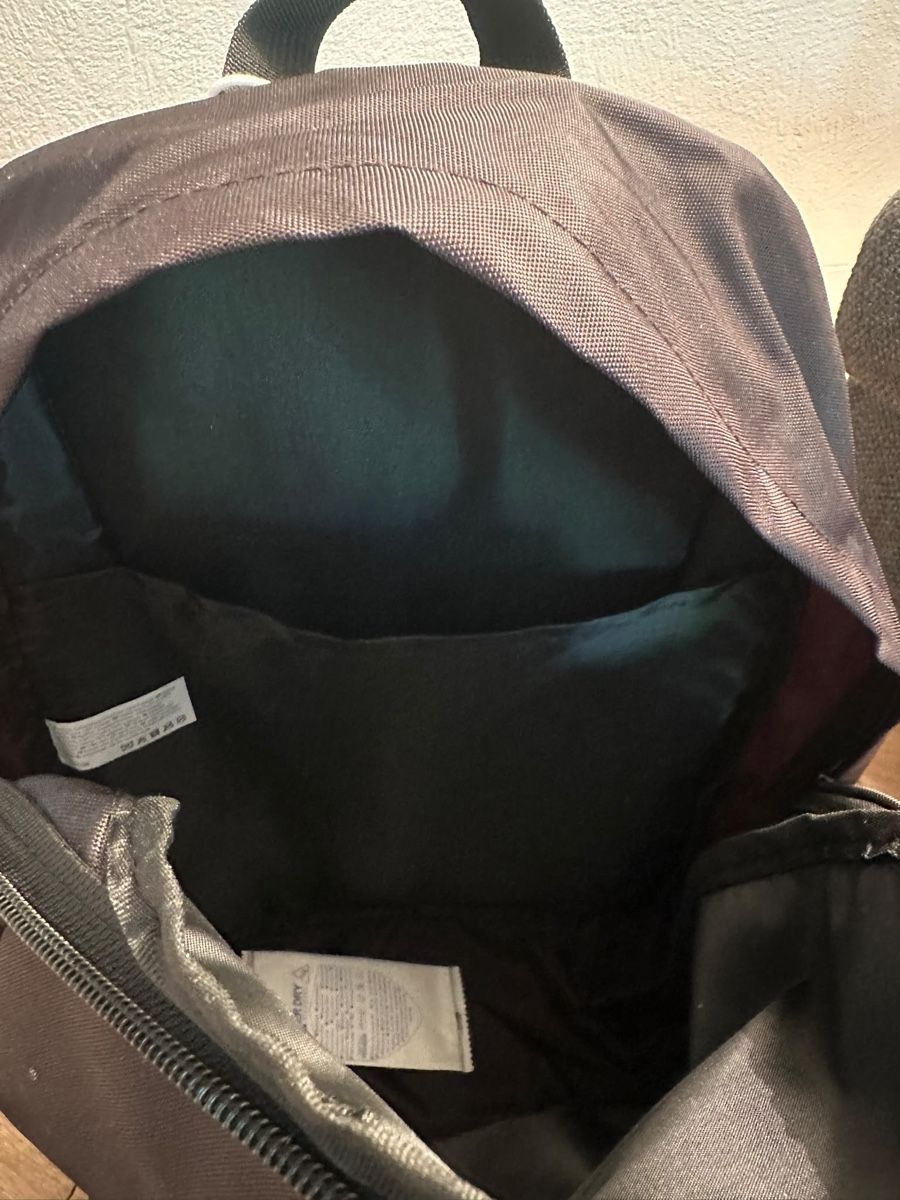 Zaini: Rucksack schwarz ein Fach mit Aussentasche neu – Usato da Zürich venduto da iva_9svl 2