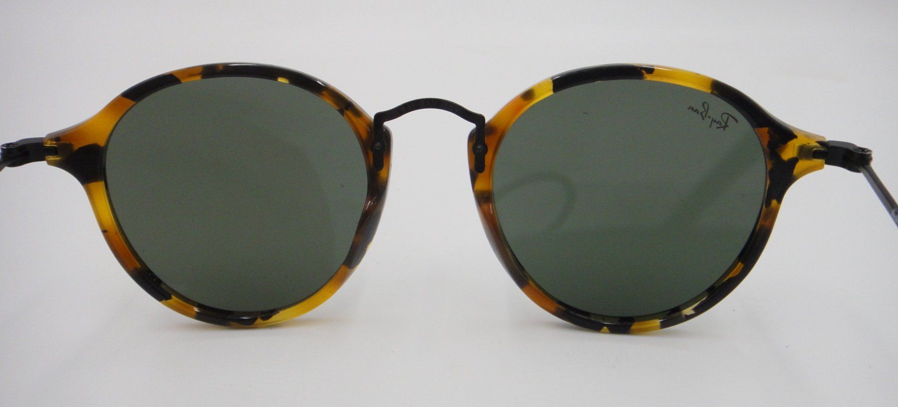 Ray-Ban Occhiali & Lenti: Lunettes RAY-BAN – Usato da Lausanne venduto da mic_nf2y