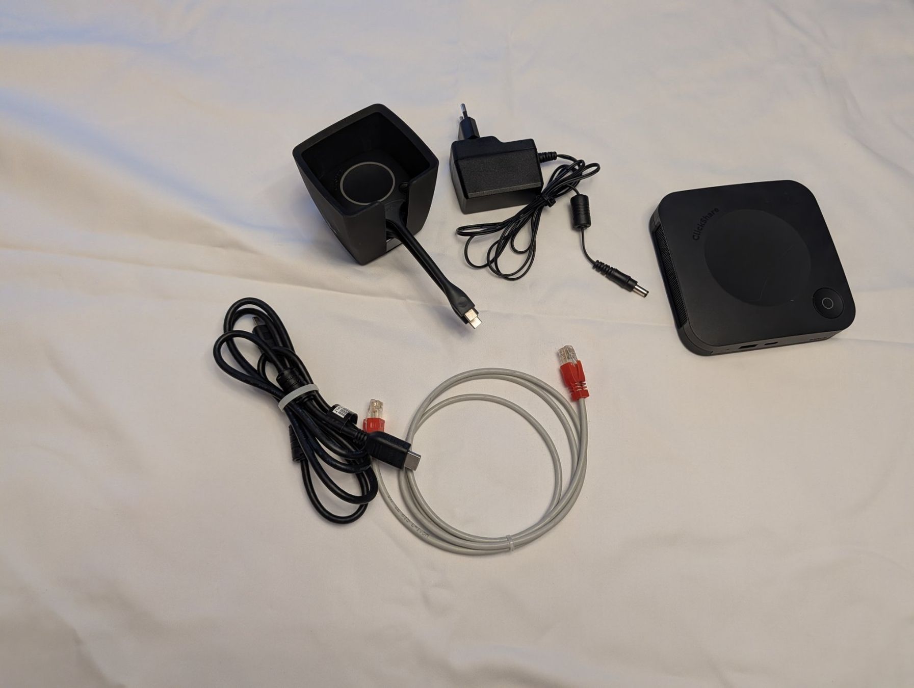 Sistemi audio & multimediali: Barco ClickShare C-10 USB C – Usato da Zürich venduto da Pastuszkana 2