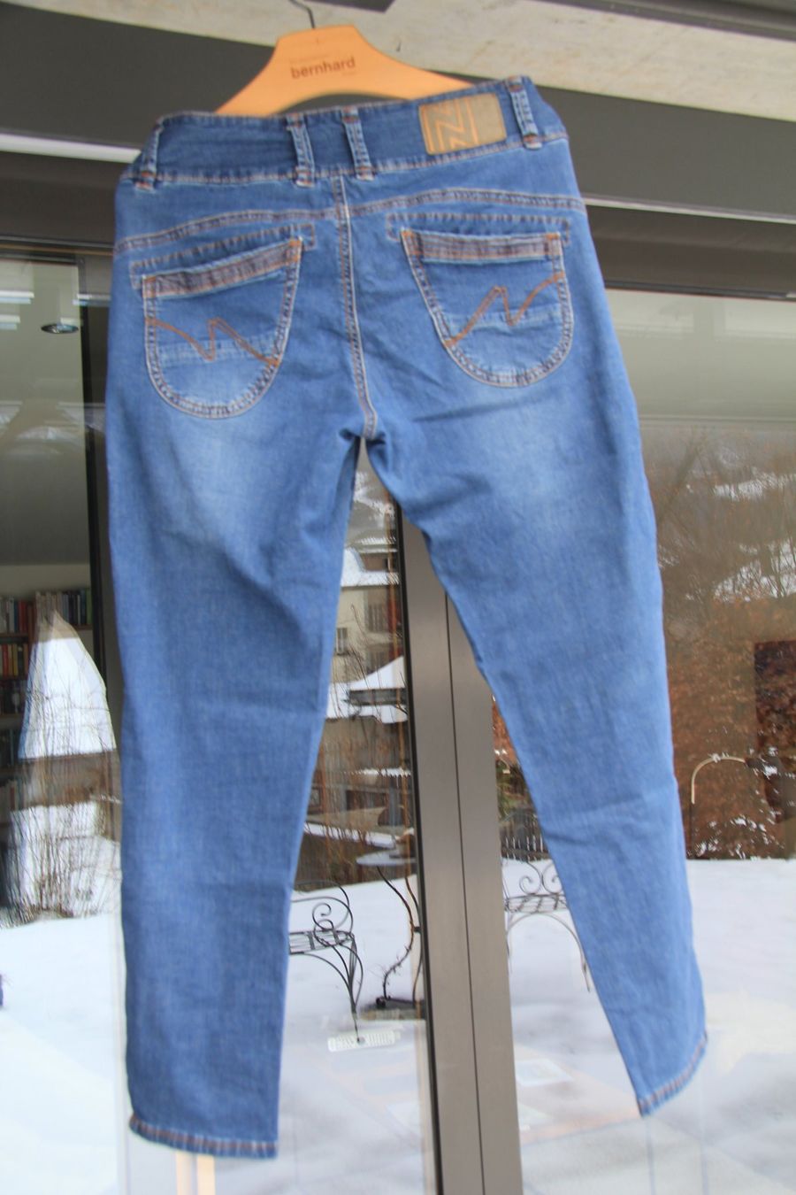 Nile Jeans: Jeans Hose Nile 6/8 – Usato da Meiringen venduto da Dunkel1 7