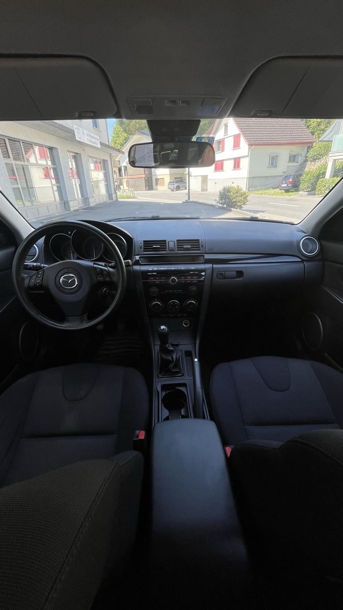 Mazda Autos: Mazda 3 2.0 – Gebraucht aus Montlingen von aar_h5mj 5