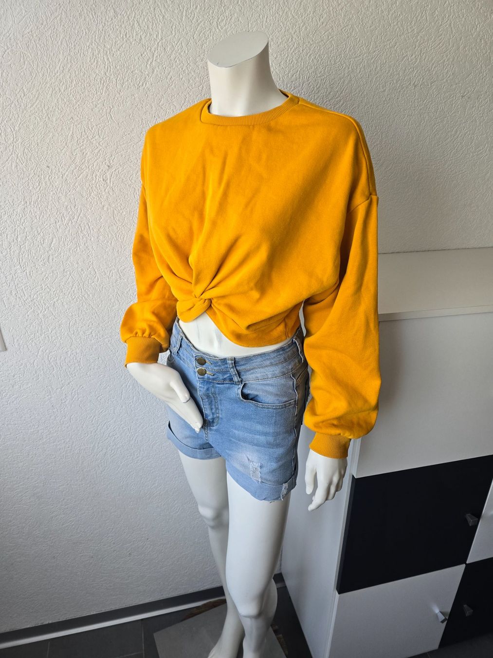Top: Pull moutarde T-S – Usato da Les Verrières venduto da kitel79 4