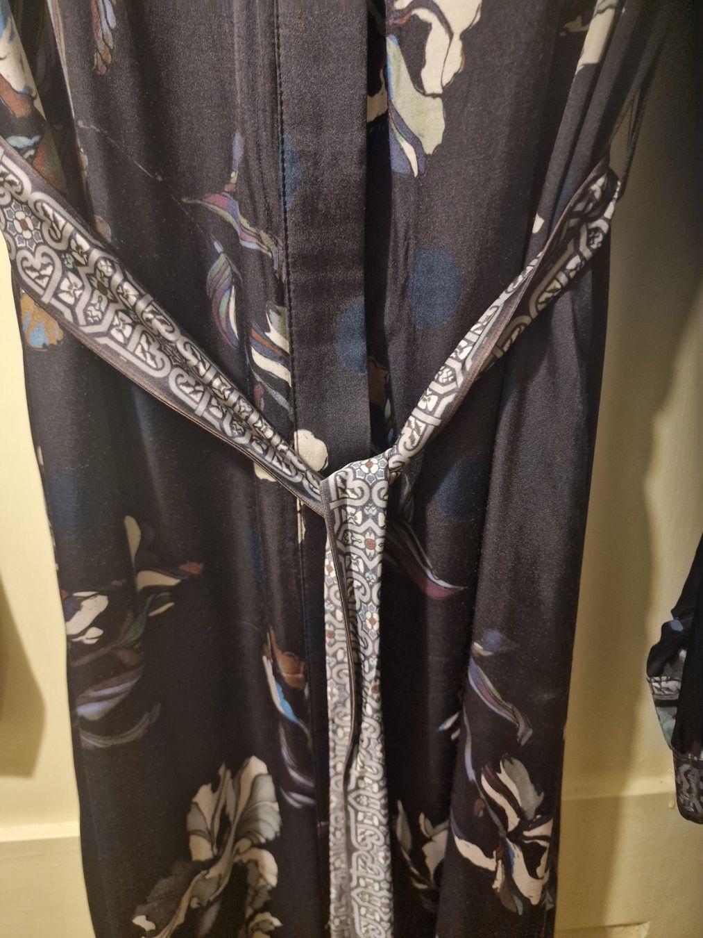 Vestiti: Kleid IVI schwarz G36 – Nuovo (secondo la descrizione) da Oberuzwil venduto da ftaki 1