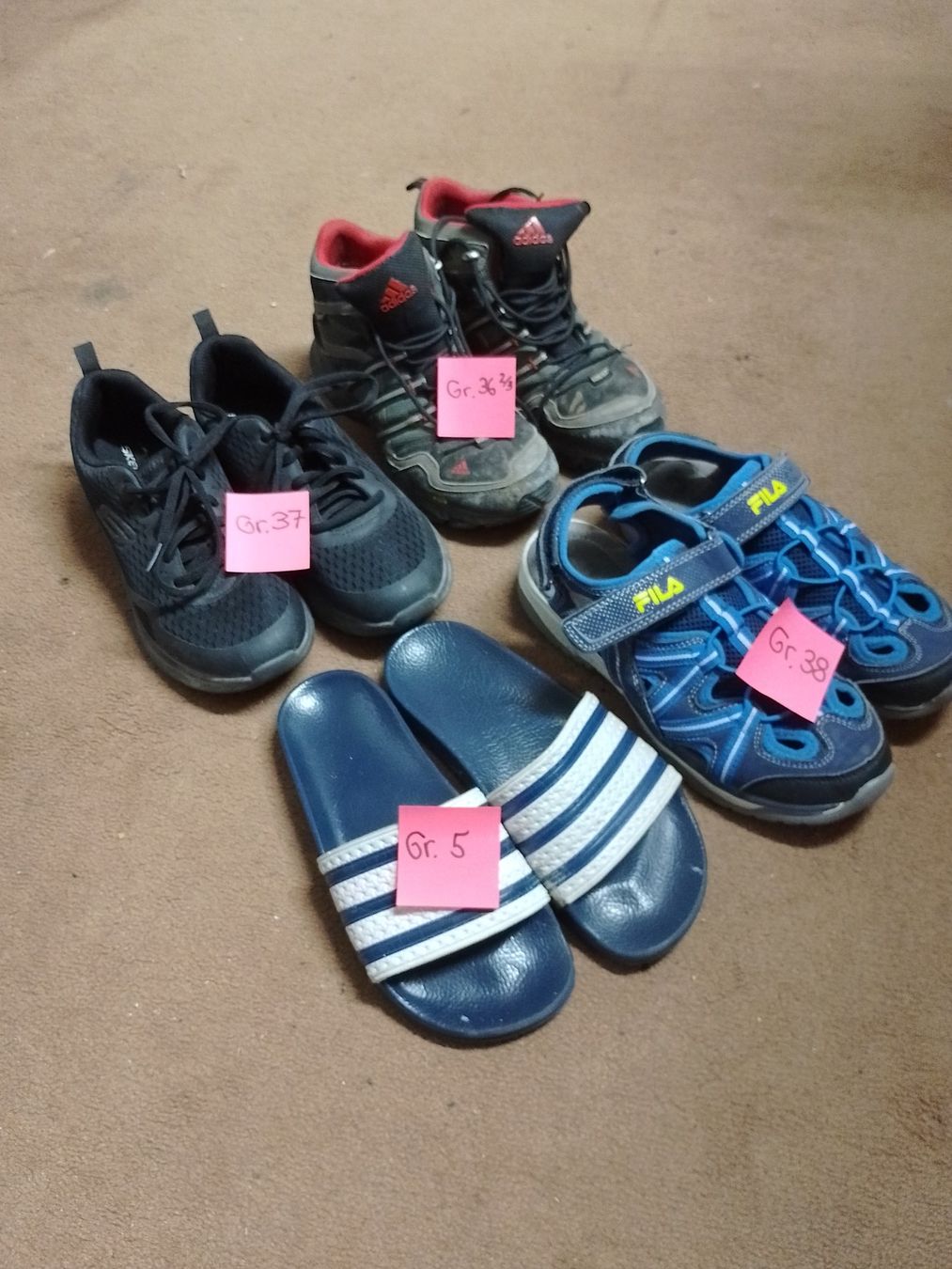 Schuhe für Jungen: Div. Schuhe – Gebraucht aus Wichtrach von Bruno6607