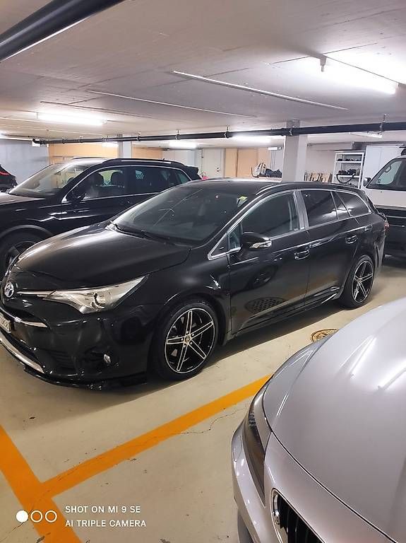 Automobili: Toyota Avensis T27 2.0D Sport-Edition – Usato da Jona venduto da learco65 9
