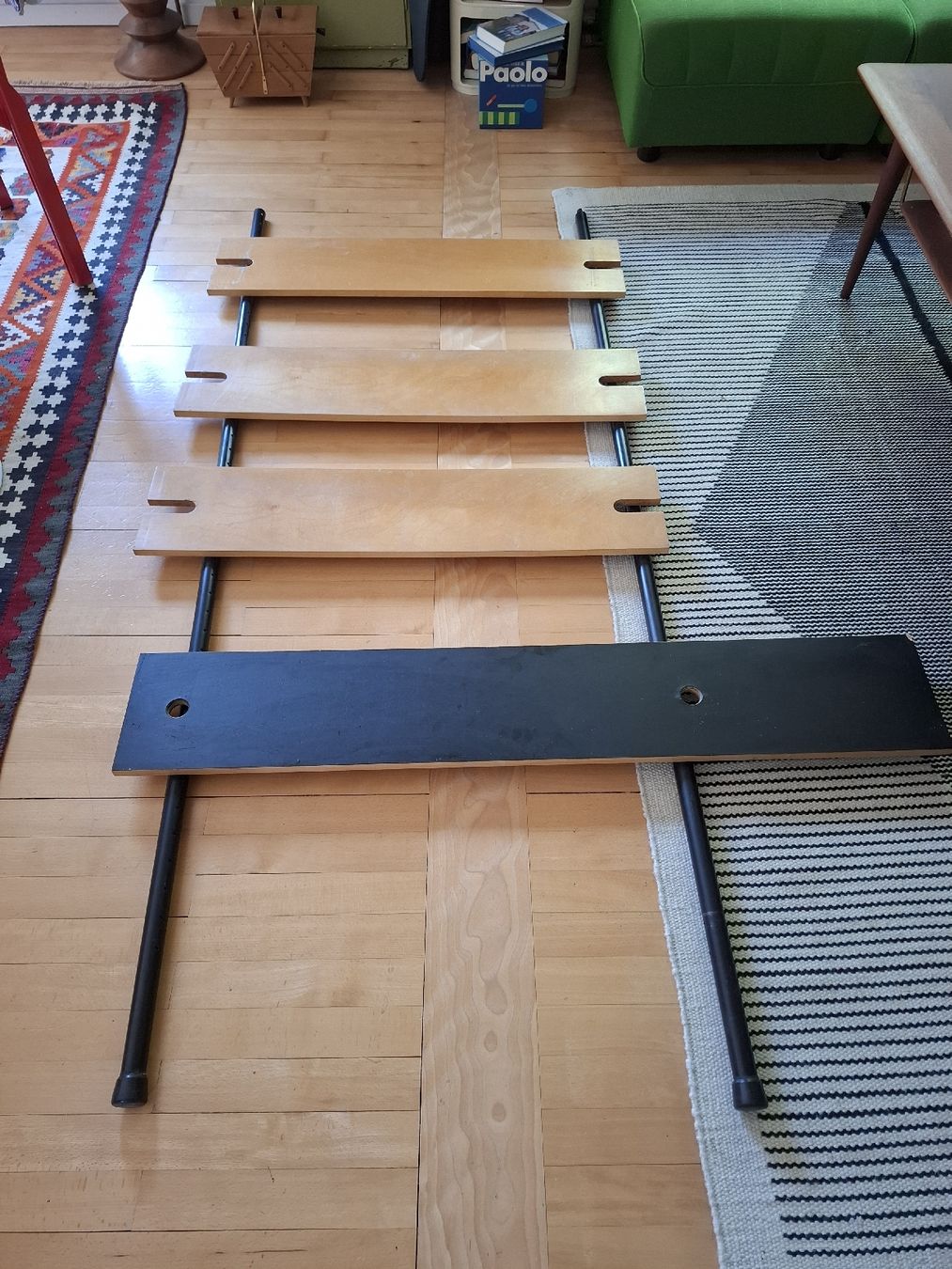 Scaffali: Vintage Teleskop Regal – Usato da Wil SG venduto da die-wohnung 3