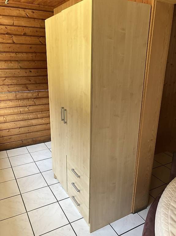 Schränke: Schrank mit Schuhbladen – Gebraucht aus Meilen von flupk 1