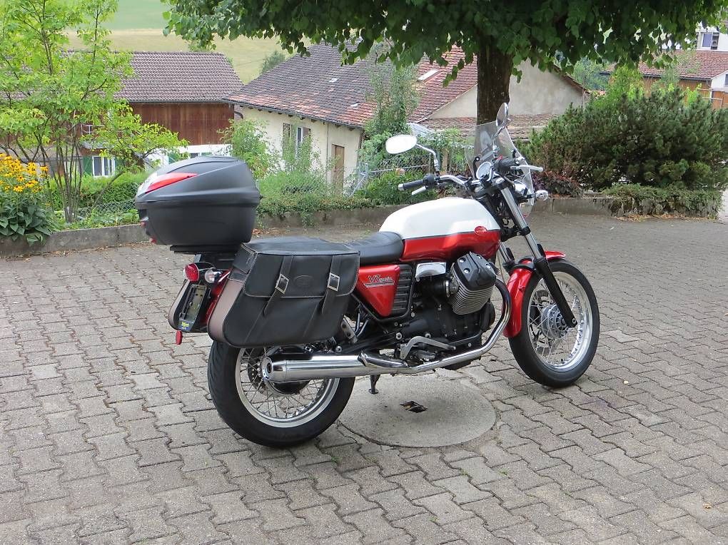 Route: Moto Guzzi V7 spezial à vendre – D'occasion à Develier par Collines26 1