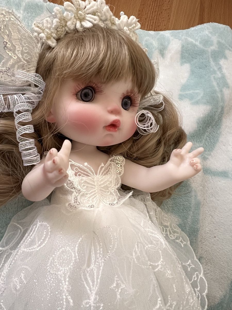 Bambole: Puppe im Hochzeitskleid gr: ca 23cm !Letzte Chance! – Nuovo e nell'imballaggio originale da Olten venduto da Sonjason 6