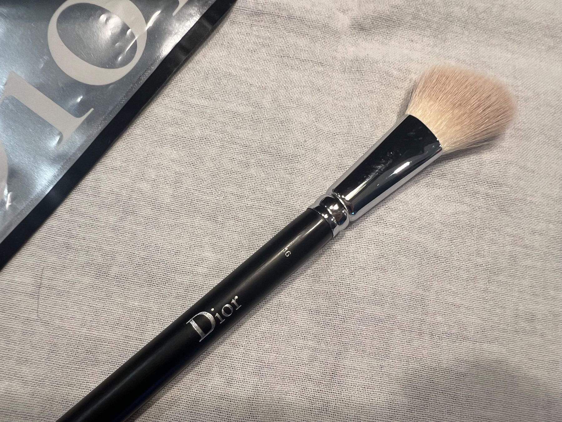 Dior Make-up: Christian Dior Schminkpinsel Nr. 16 – Usato da Inwil venduto da 27sonnenschein 3
