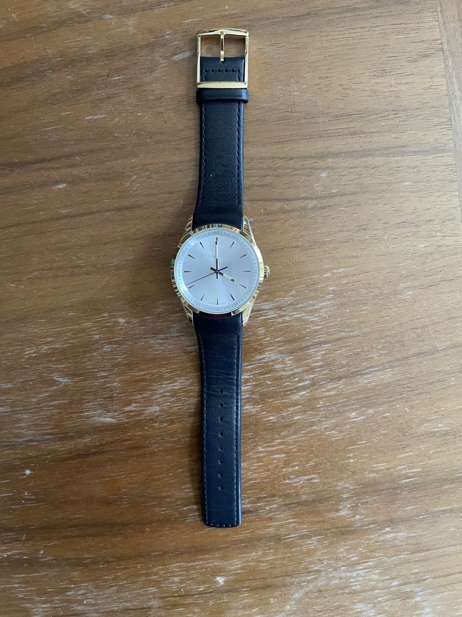 Calvin Klein Orologi: Montre Calvin Klein dorée  – Nuovo (secondo la descrizione) da Biel/Bienne venduto da ger_f8ls