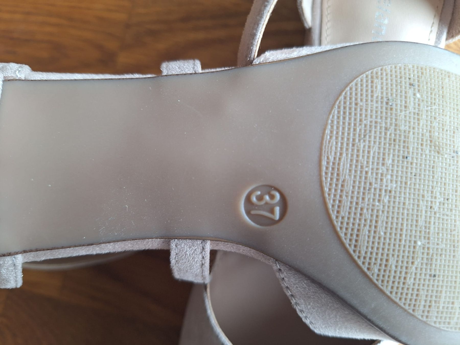 Graceland Scarpe da donna: Pumps Schue Graceland Gr. 37 – Usato da Wilen (Sarnen) venduto da ovidiu_a 4