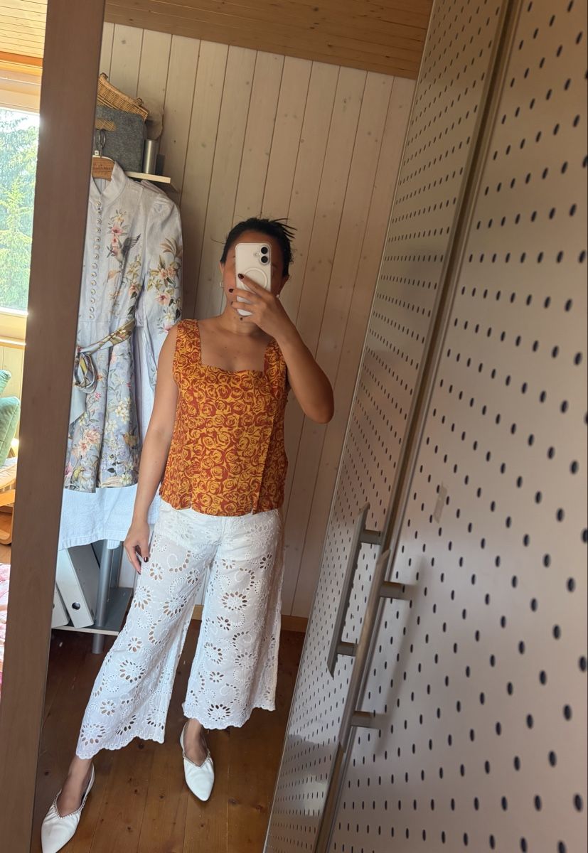Tops: Alkena Silk Elegant Top – D'occasion à St.Josefen par lop_lh8d 2
