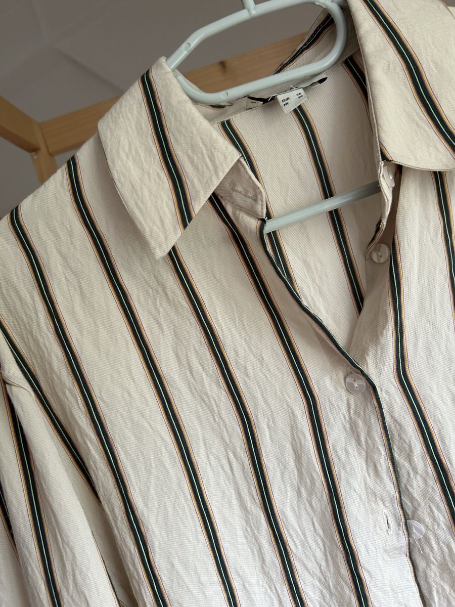 C&A Chemisiers: gestreifte Bluse gr 36🌸 – D'occasion à Basel par Nicetohave13 1