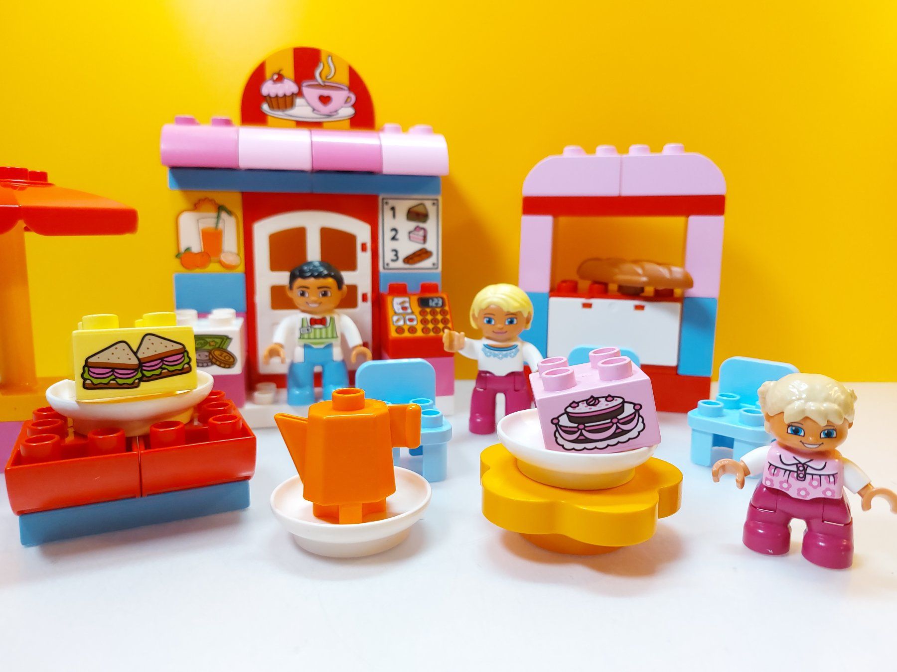 Lego Kit di costruzioni: LEGO Duplo 10587 Café - Komplett – Usato da St.Gallen venduto da TinasBauundSpiel 3