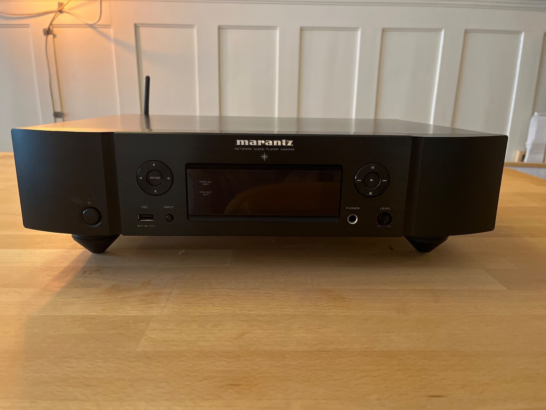 Marantz Lettore multimediale & Streamer: Marantz NA6005 – Network Audio Player – Usato da St. Gallen venduto da bakema
