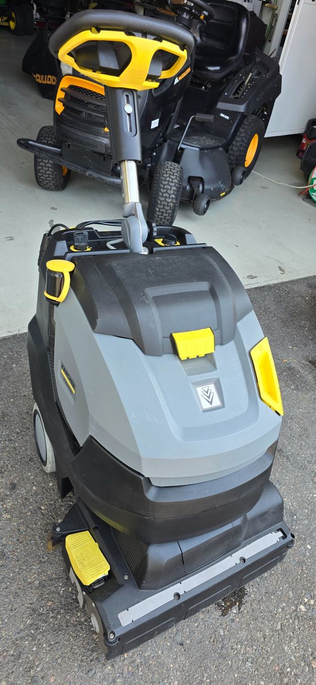 Kärcher Toutes les machines: Kärcher BR 45/22C – D'occasion à Rain par Fafan069 4