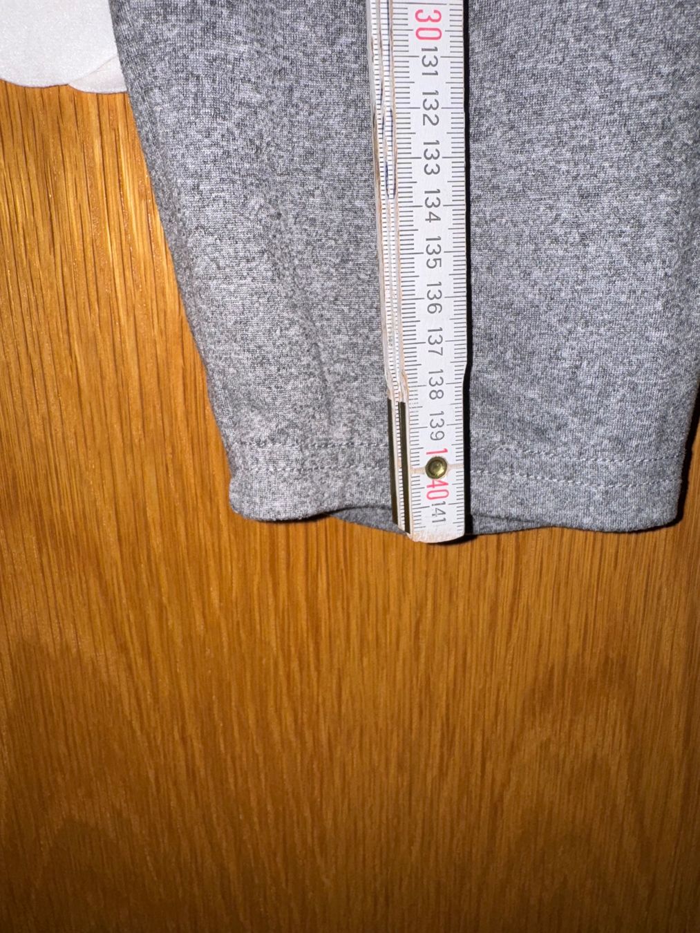 Tute: Grauer Overall Jumpsuit Gr. XL – Usato da Grosswangen venduto da SALE_SALE_SALE 1